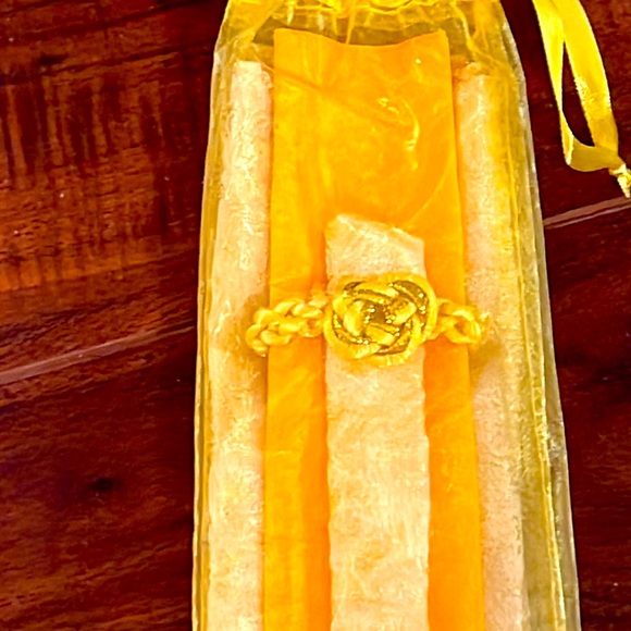 Vintage Dining Napkins for Ladies and gentlemen! - Picture 1 of 4